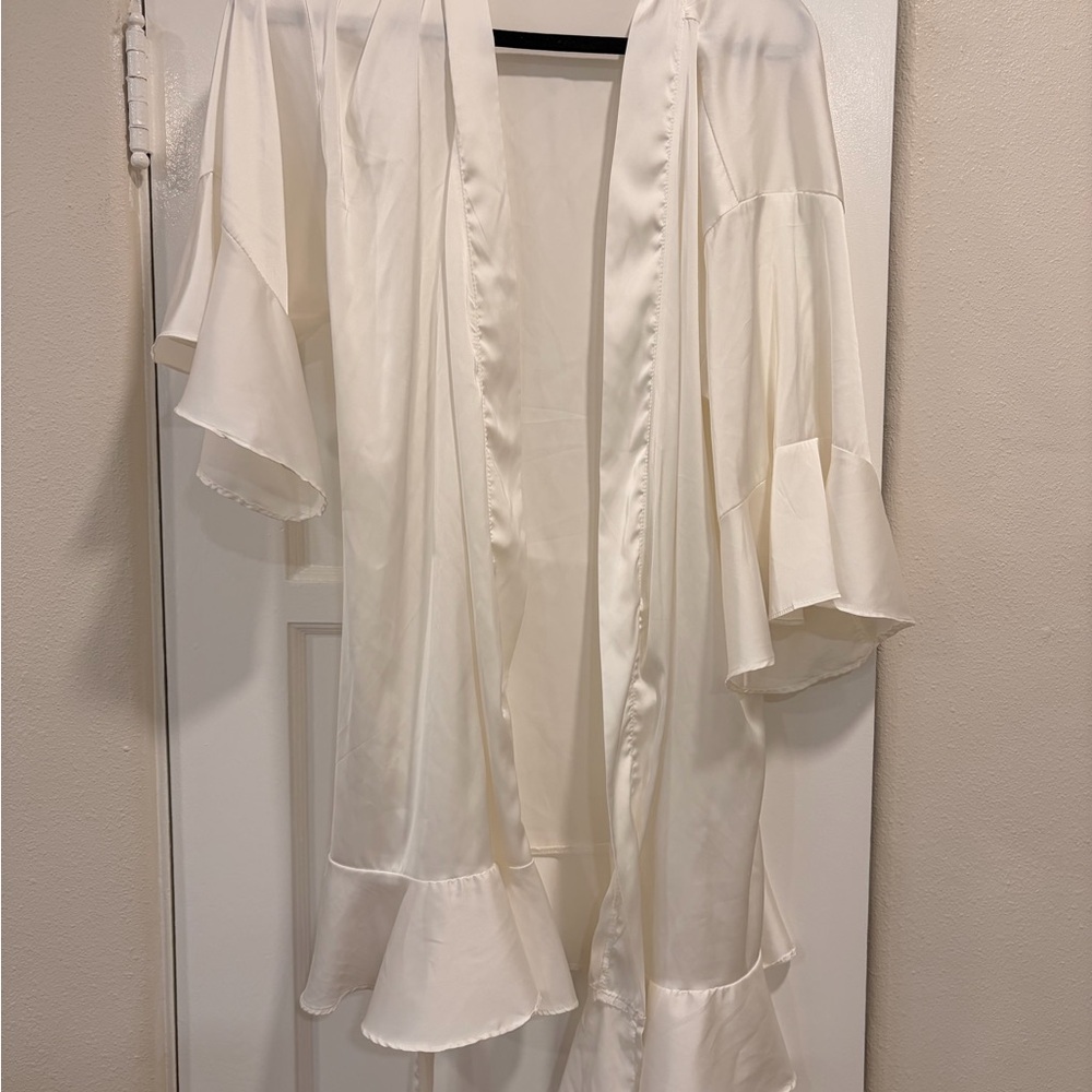 Birdy Grey White Satin Ruffle Robe - Picture 10 of 11
